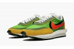 NIKE LDWAFFLE Sacai - Green Gusto